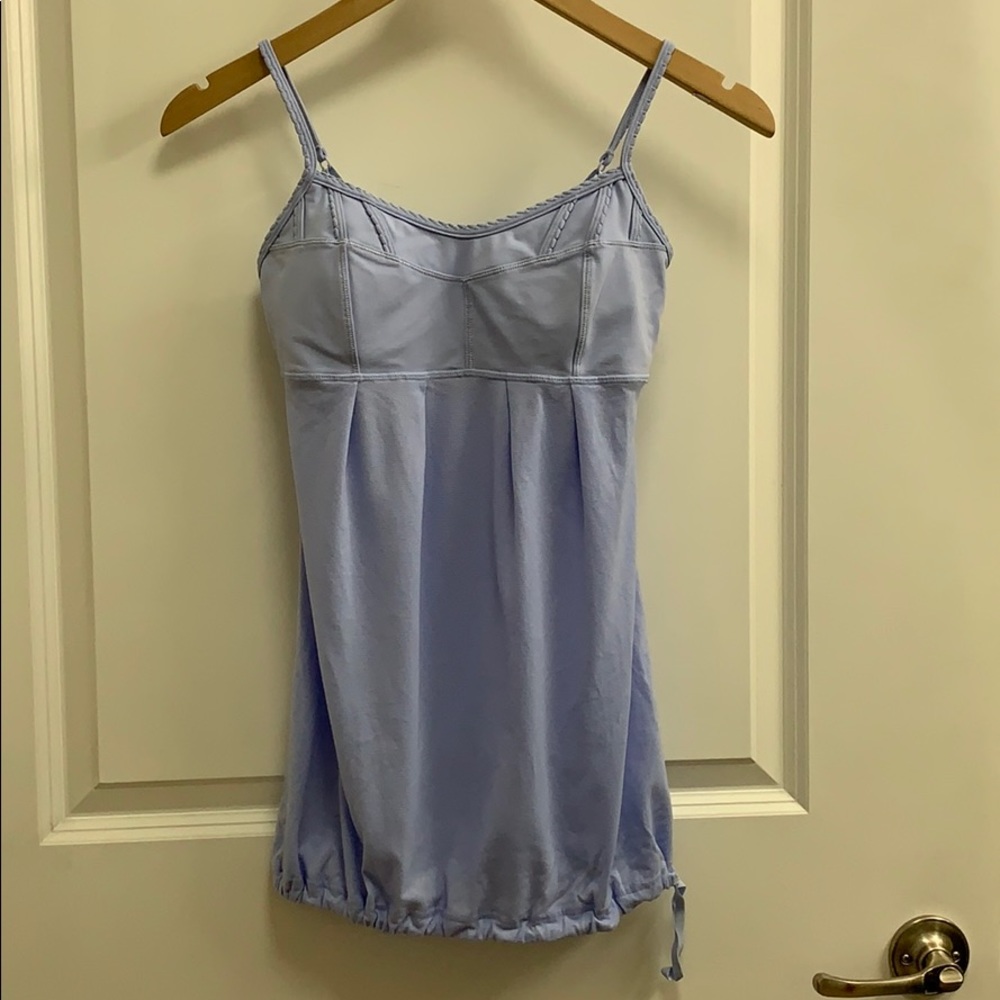 LULULEMON TOP